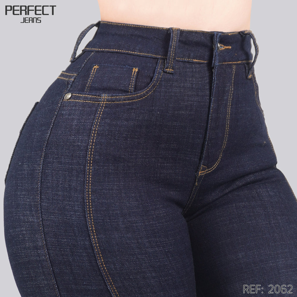 Jeans Skinny Flare Tiro Alto 2062