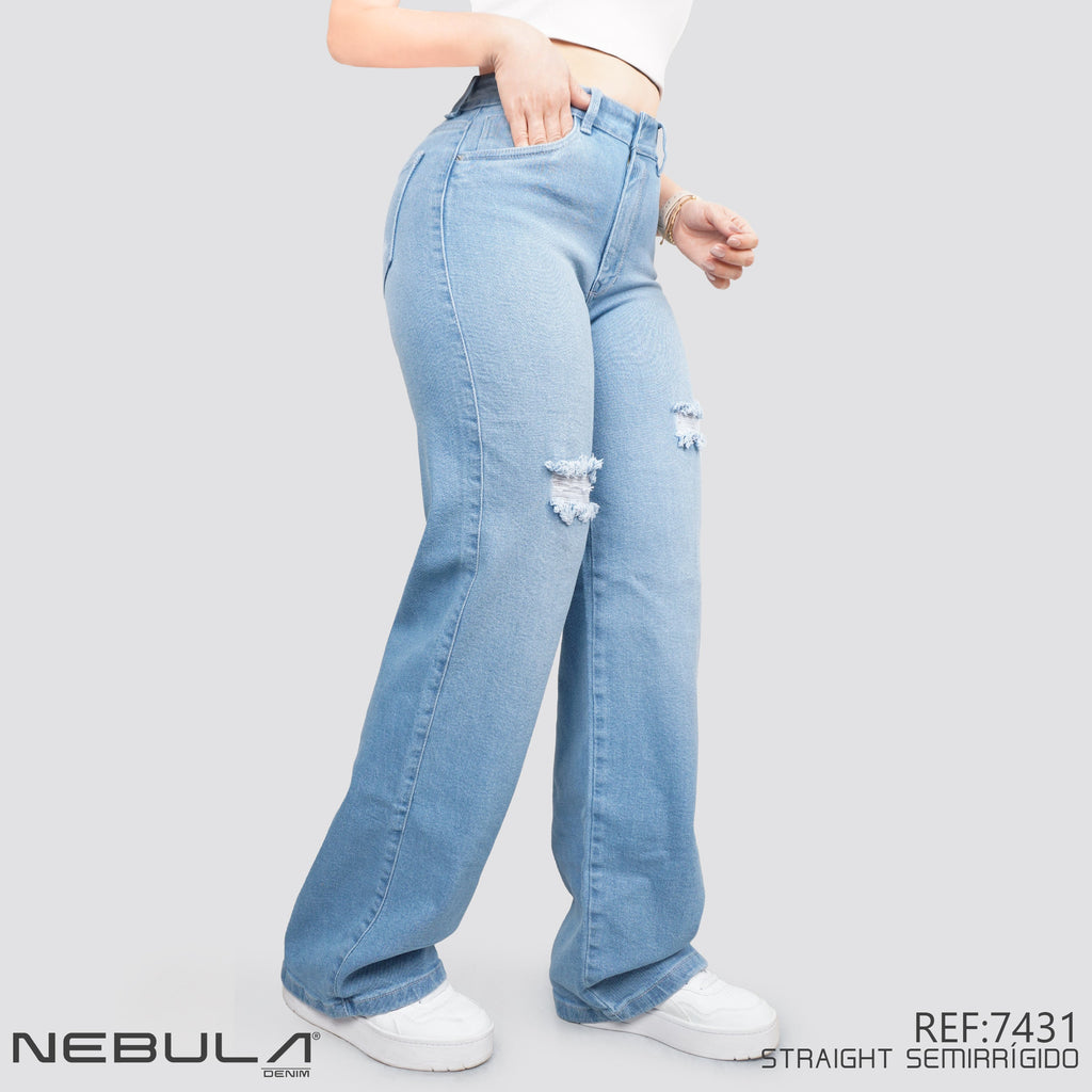 Jeans Straight Semirrígido Tiro Alto 7431