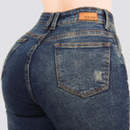 Jeans Straight Semirrígido Tiro Alto 8000