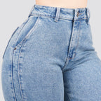 Jeans Straight Semirrígido Tiro Alto 8020