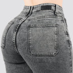 Jeans Straight Semirrígido Tiro Alto 8030